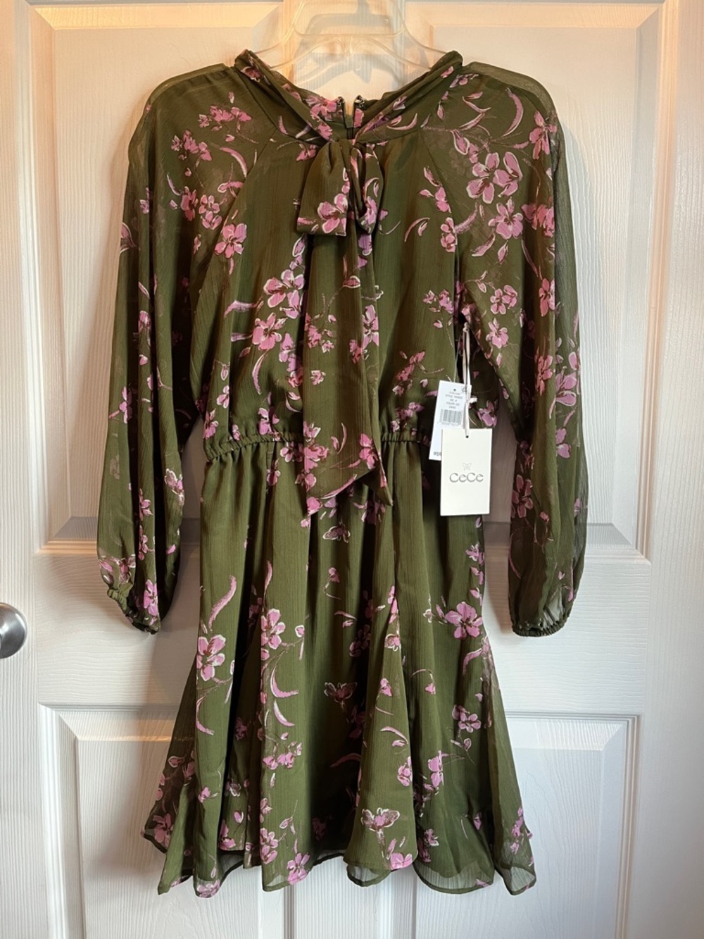 NWT CeCe Olive Green Floral Tie-Neck Dress with Pink Floral Print